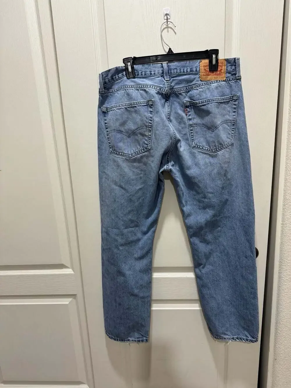 Levi's 505 Regular Fit Straight Leg Jeans Men's 36x30 Medium Wash Denim